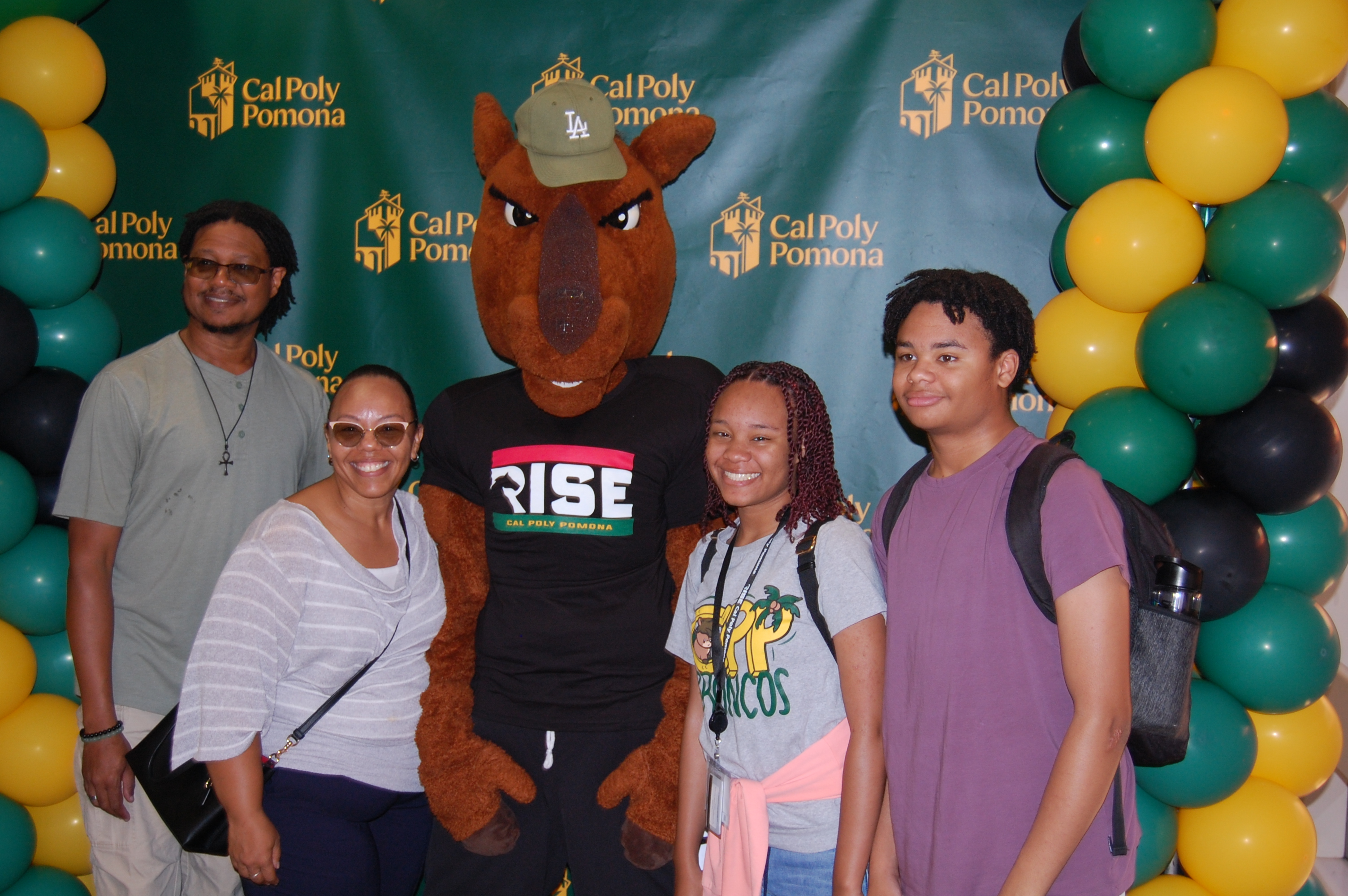 RISE students and supporters gathered together at Cal Poly Pomona